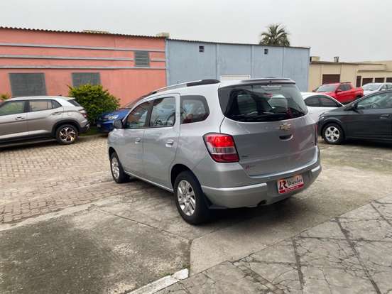 CHEVROLET-SPIN-2012