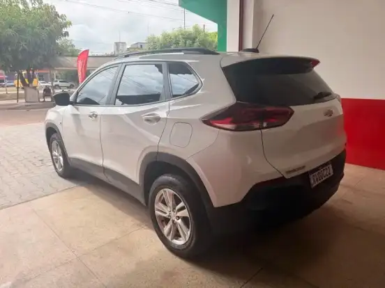 CHEVROLET-TRACKER-2022