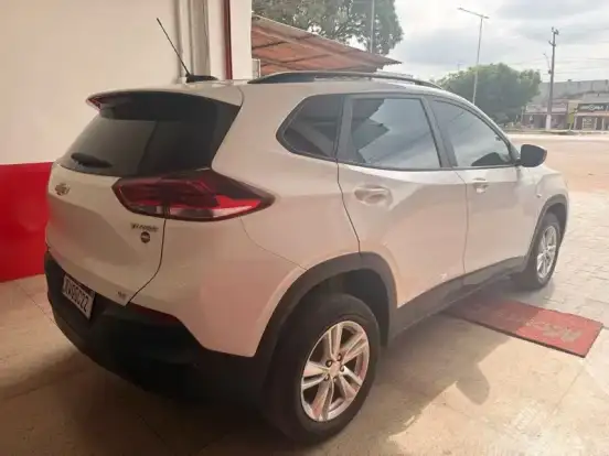 CHEVROLET-TRACKER-2022