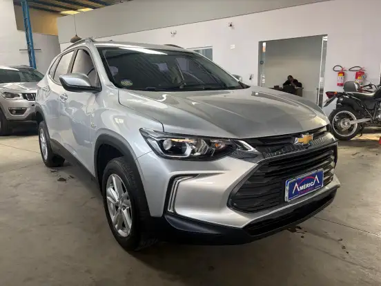 CHEVROLET-TRACKER-2022