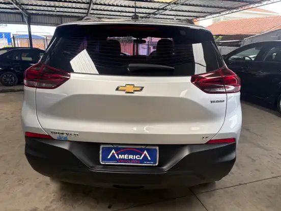 CHEVROLET-TRACKER-2022