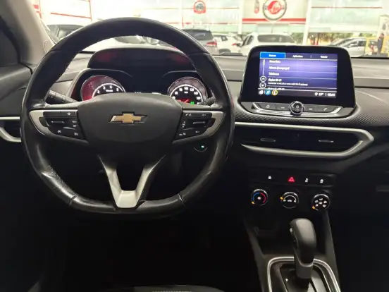 CHEVROLET-TRACKER-2020