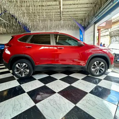 CHEVROLET-TRACKER-2023