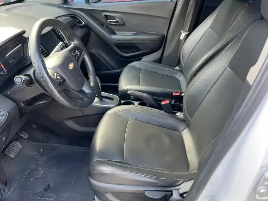CHEVROLET-TRACKER-2017
