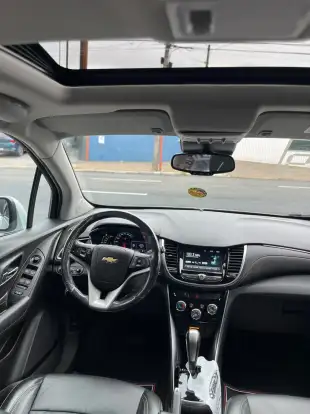 CHEVROLET-TRACKER-2018
