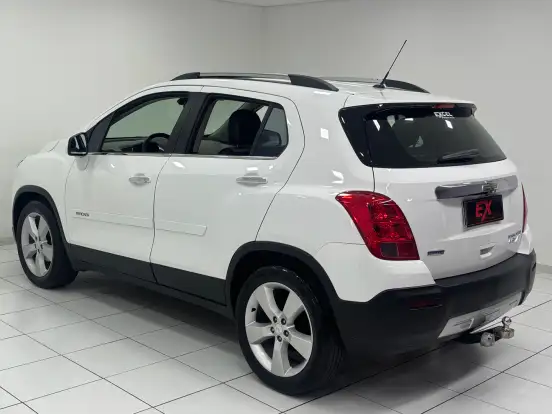 CHEVROLET-TRACKER-2014