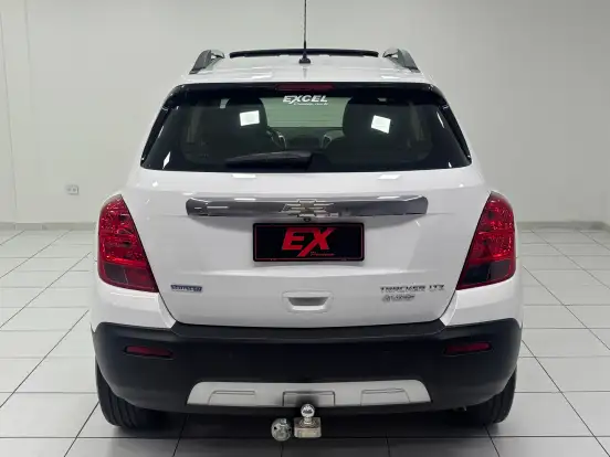 CHEVROLET-TRACKER-2014