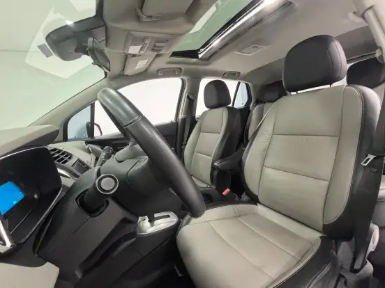 CHEVROLET-TRACKER-2014
