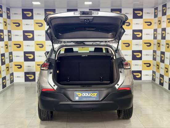 CHEVROLET-TRACKER-2025