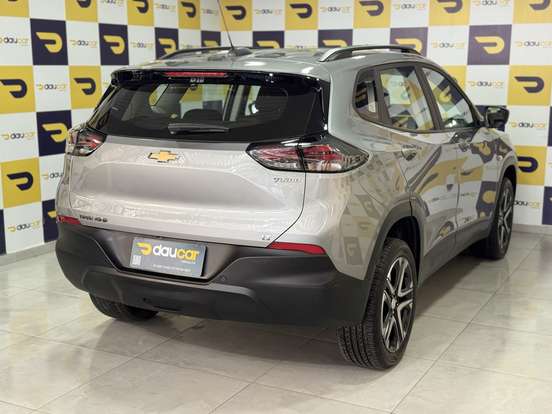 CHEVROLET-TRACKER-2025