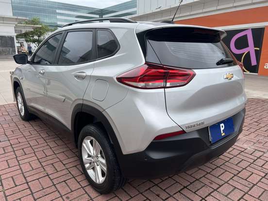 CHEVROLET-TRACKER-2021