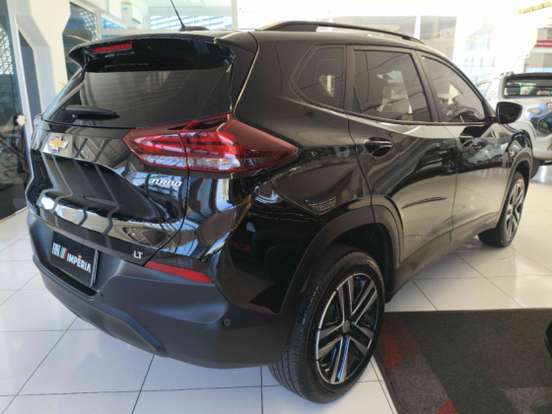 CHEVROLET-TRACKER-2024