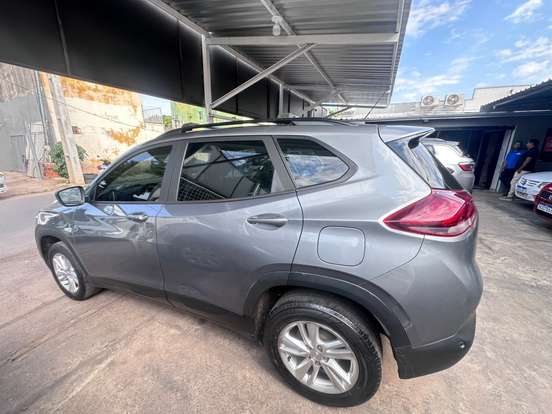 CHEVROLET-TRACKER-2022