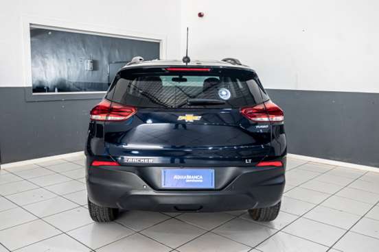 CHEVROLET-TRACKER-2021