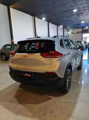 CHEVROLET-TRACKER-2021
