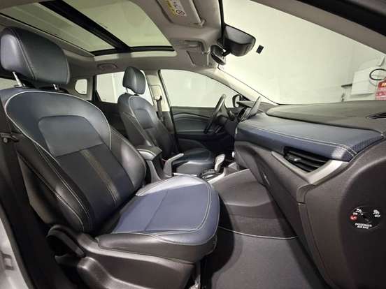 CHEVROLET-TRACKER-2020