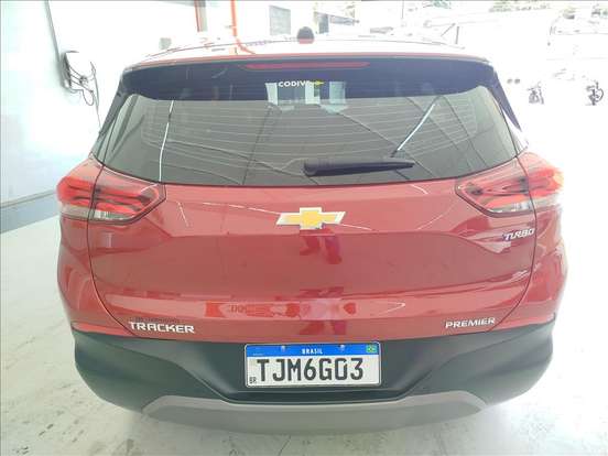 CHEVROLET-TRACKER-2024