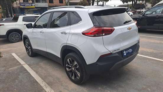 CHEVROLET-TRACKER-2023