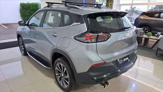 CHEVROLET-TRACKER-2025