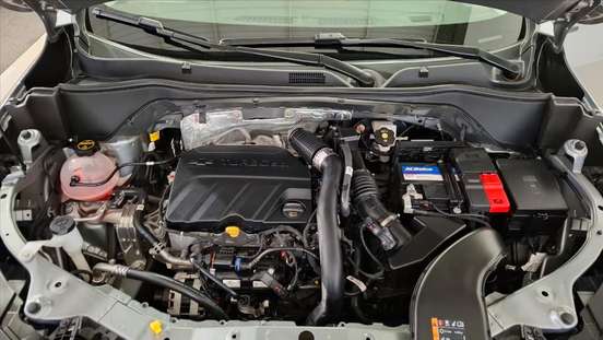 CHEVROLET-TRACKER-2025