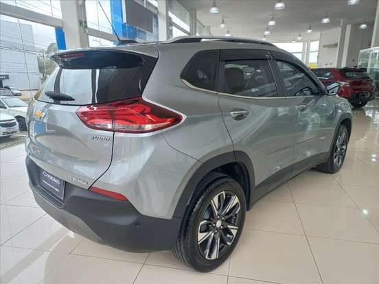 CHEVROLET-TRACKER-2024