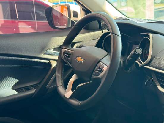 CHEVROLET-TRACKER-2024