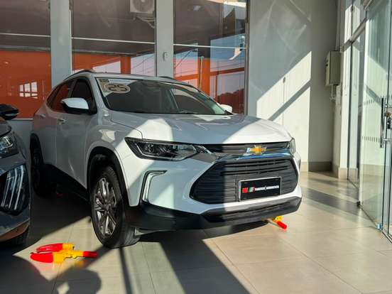 CHEVROLET-TRACKER-2024