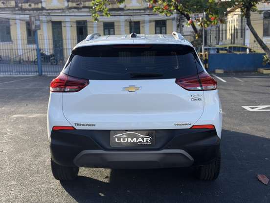 CHEVROLET-TRACKER-2025