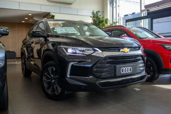 CHEVROLET-TRACKER-2024