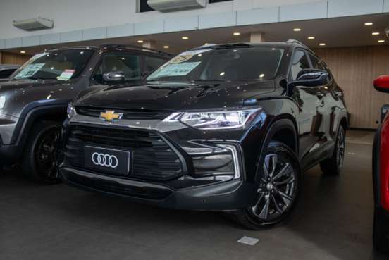 CHEVROLET-TRACKER-2024