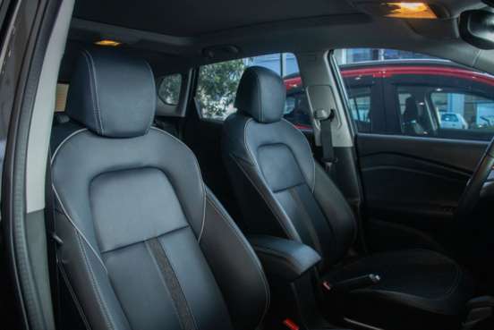 CHEVROLET-TRACKER-2024