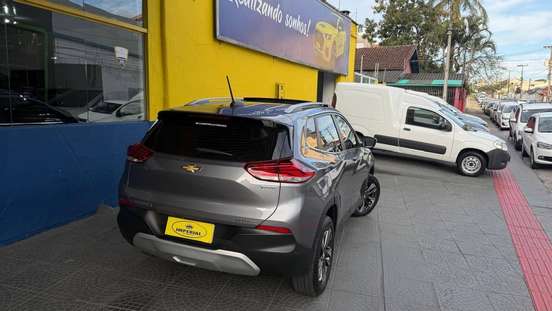 CHEVROLET-TRACKER-2021