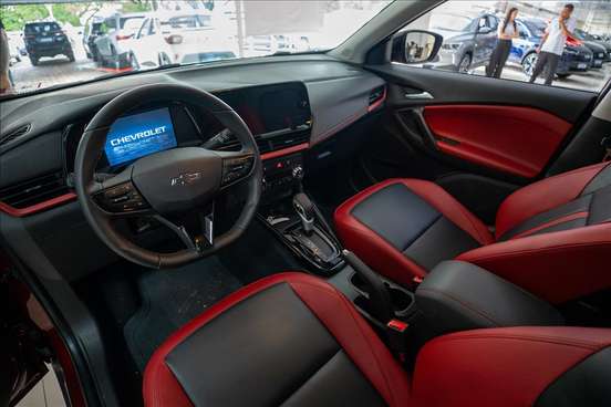 CHEVROLET-TRACKER-2025
