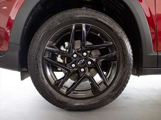 CHEVROLET-TRACKER-2025
