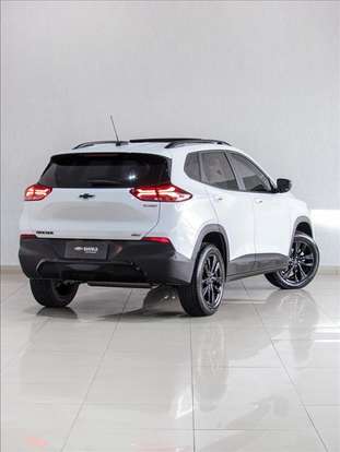CHEVROLET-TRACKER-2023