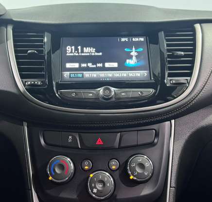 CHEVROLET-TRACKER-2019