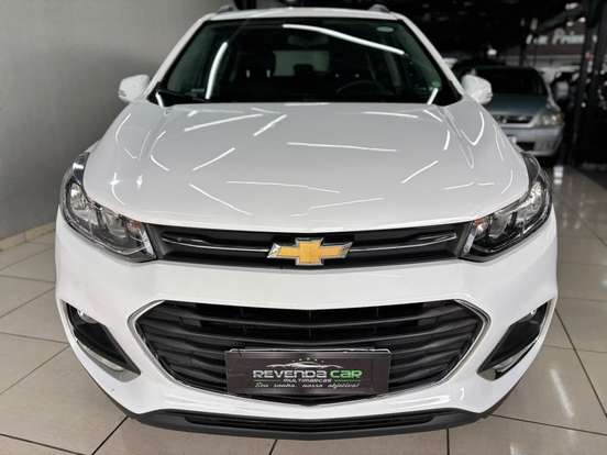 CHEVROLET-TRACKER-2017