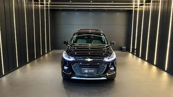 CHEVROLET-TRACKER-2017