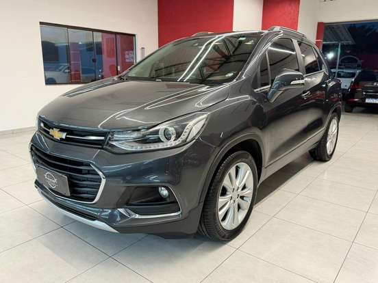 CHEVROLET-TRACKER-2017