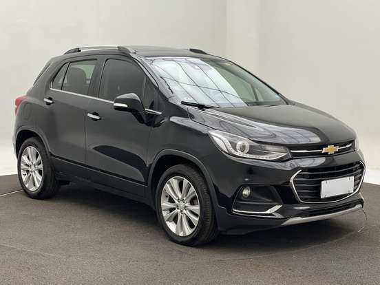 CHEVROLET-TRACKER-2019
