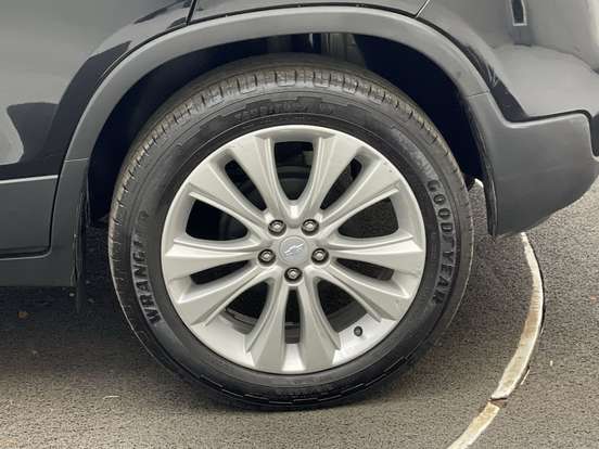 CHEVROLET-TRACKER-2019