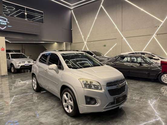 CHEVROLET-TRACKER-2015