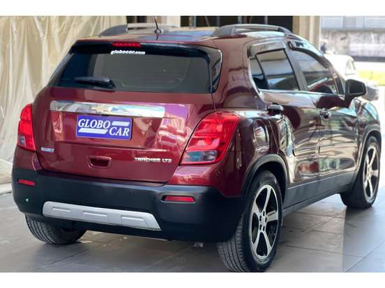 CHEVROLET-TRACKER-2015