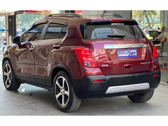 CHEVROLET-TRACKER-2015