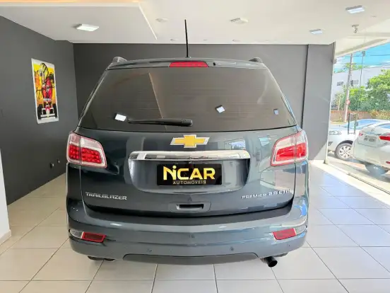 CHEVROLET-TRAILBLAZER-2020