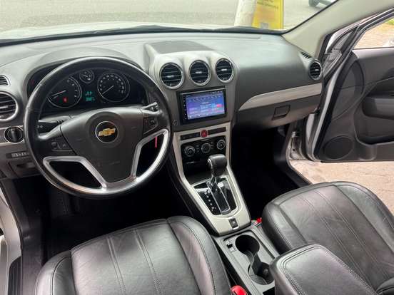 CHEVROLET-CAPTIVA-2011