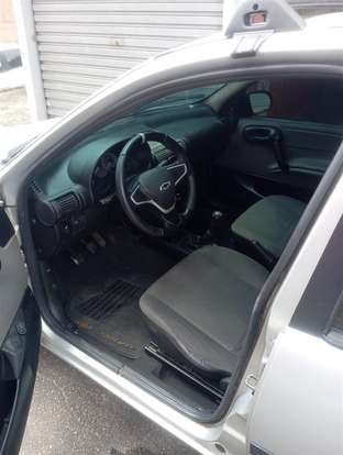 CHEVROLET-CLASSIC-1.0 MPFI LIFE 8V GASOLINA 4P MANUAL CHEVROLET-CLASSIC-2005