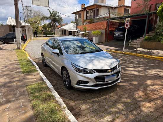 CHEVROLET-CRUZE-2017