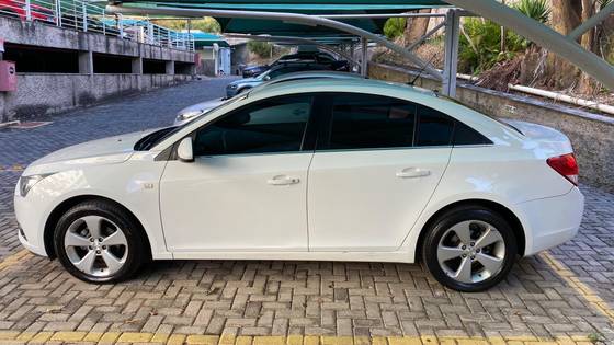 CHEVROLET CRUZE 1.8 LT 16V FLEX 4P AUTOMÁTICO
