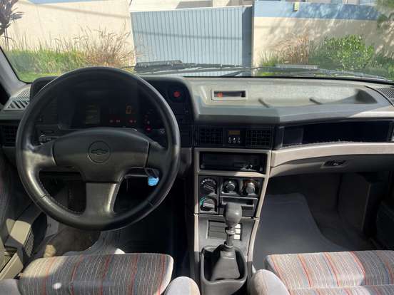 CHEVROLET-KADETT-2.0 MPFI GSI 8V GASOLINA 2P MANUAL CHEVROLET-KADETT-1994